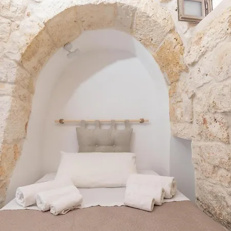 Trullo Aia Antica Villa Ceglie Messapica Exterior photo